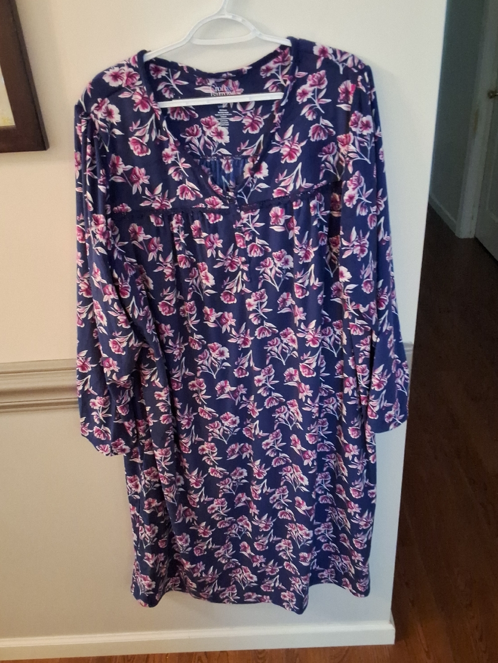 croft & barrow Navy and Pink Floral Long Sleeve Nightshirt